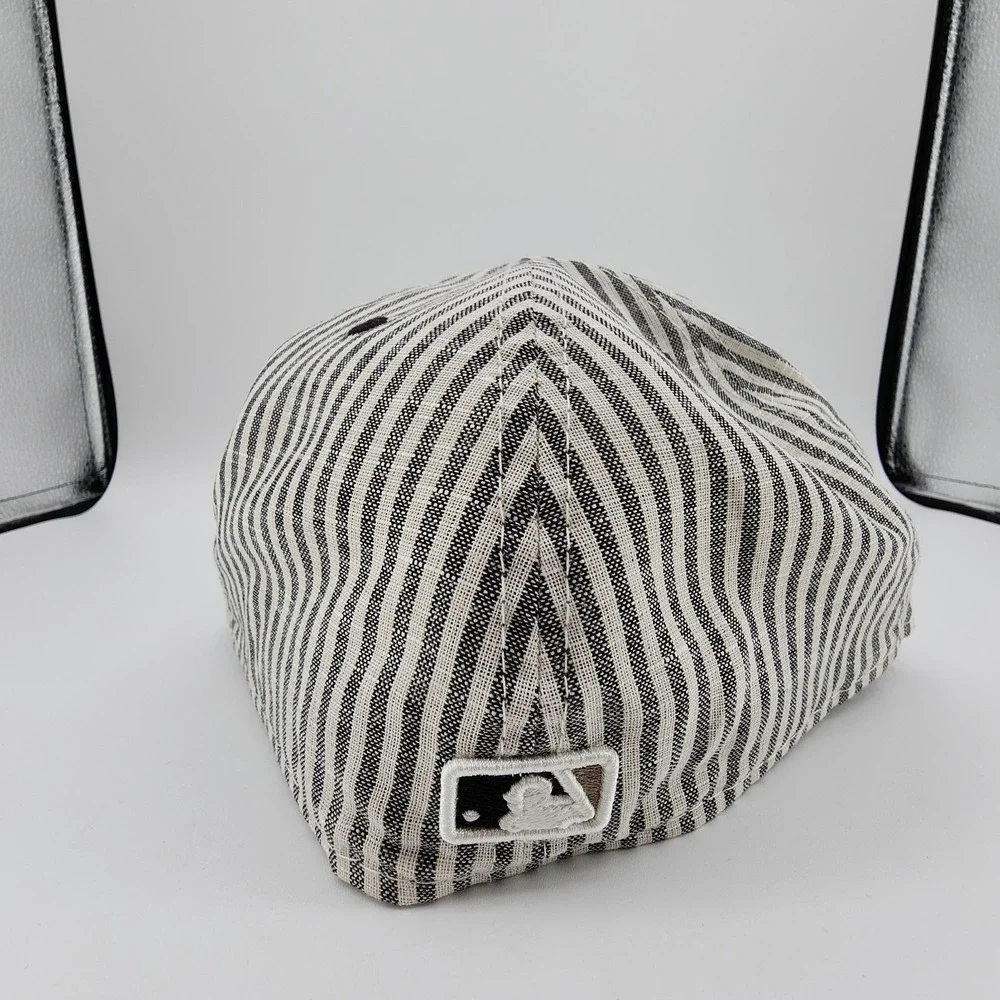 Chicago‎ White Sox Hat New Era 59FIFTY Striped Seersucker Fitted Size 7 3/4 NEW